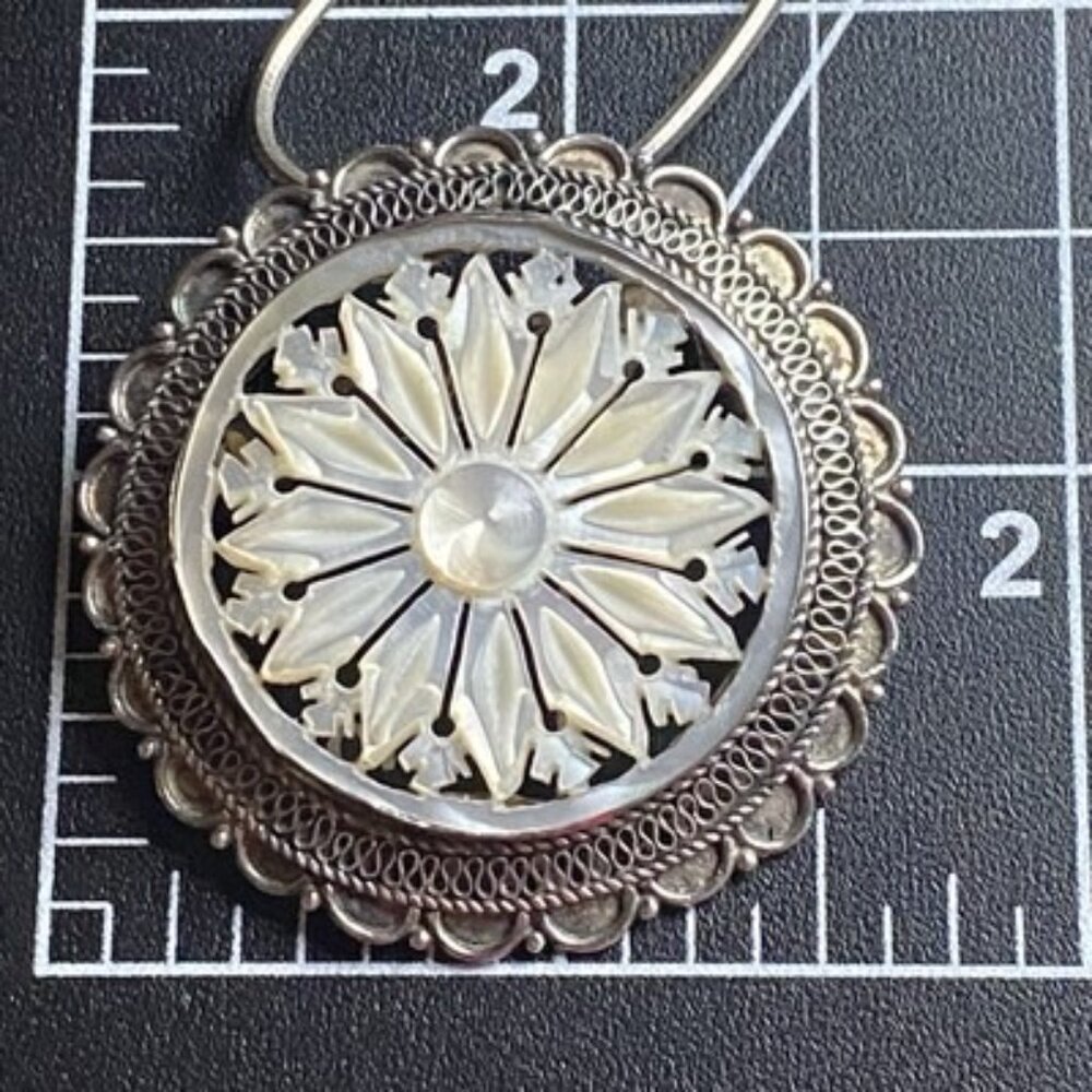 Vtg 950 Sterling Silver MOP Brooch Pendant Necklace Intricate Jerusalem 18” 14g - Picture 10 of 11
